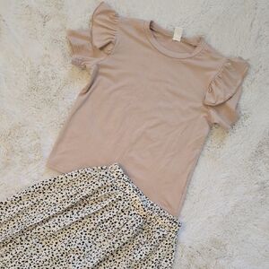 SHEIN Girls Ruffle Top & Paracute Pants Set